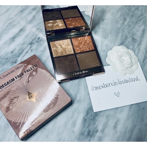 Charlotte Tilbury Nudegasm Face Palette Brand New - Picture 1 of 5